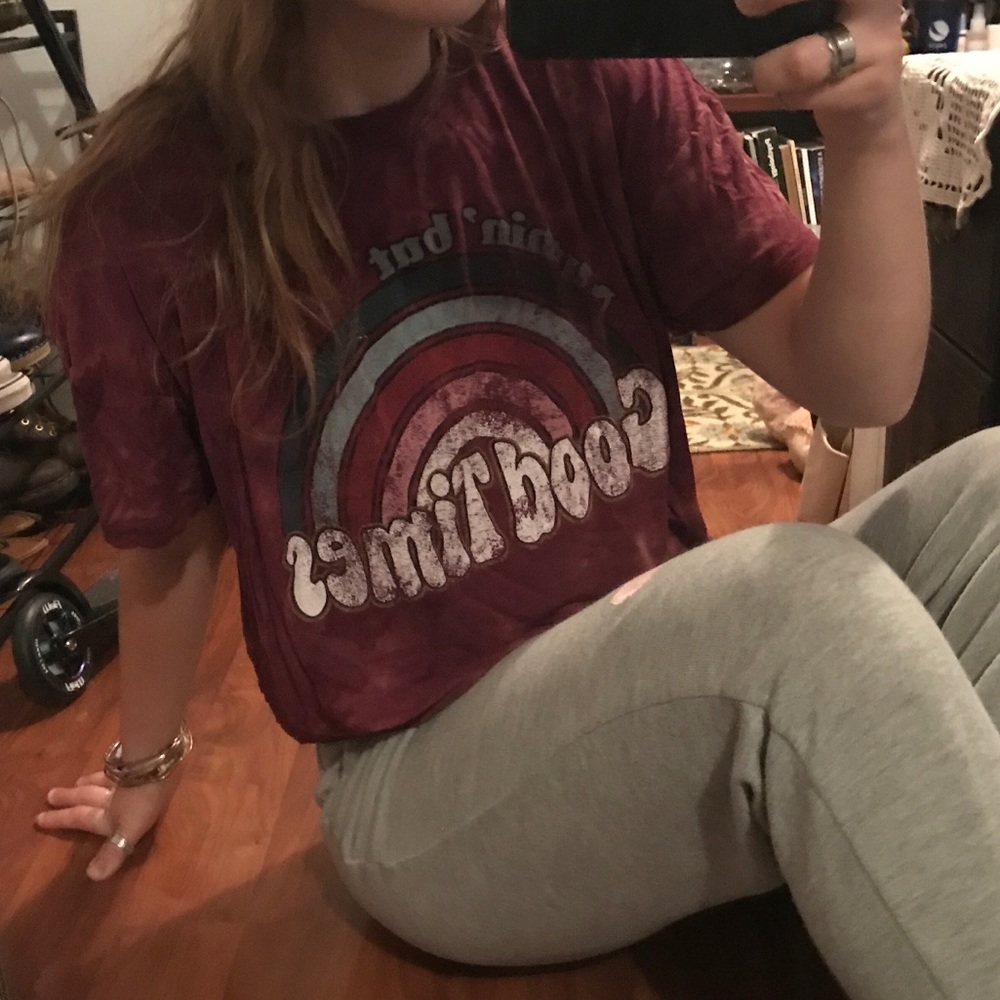 Forever 21 Medium graphic cropped tee